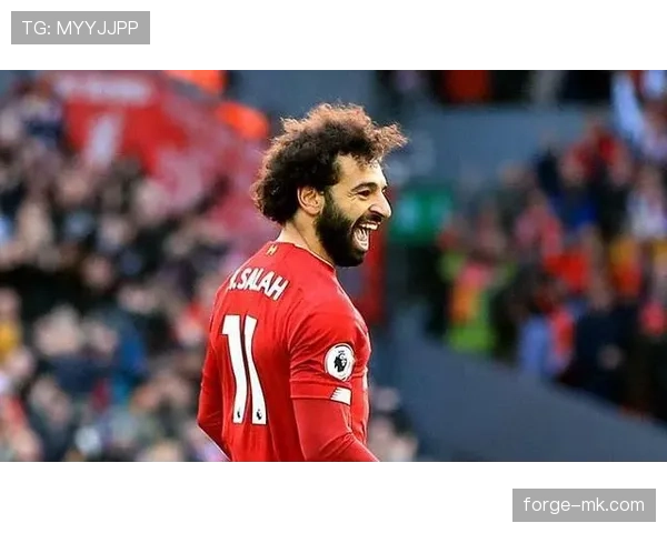 贾登·桑乔英超表现稳健，助球队全力冲击冠军