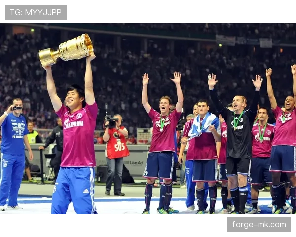 狼堡青训崛起，新星闪耀引关注，剑指德甲赛场